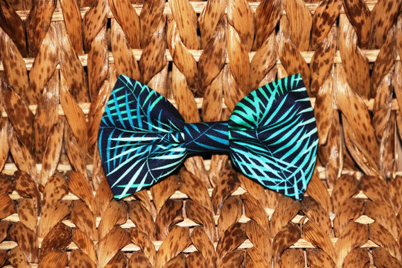 Pet bow tie -Tropical Fern